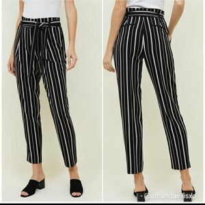 NWT Harmony & Havoc black/white pinstripe cropped dress pants